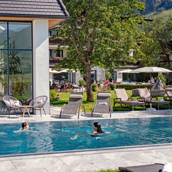 familienhotel salzburger land pool sommer