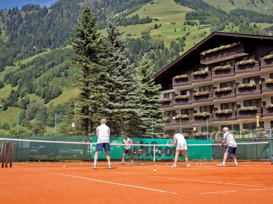 rauris tennishotel salzburger land gruppen trainer